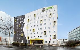 B&B HOTEL NANTERRE Rueil-Malmaison